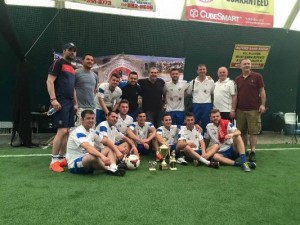 kf-ana-mali-ne-amerike