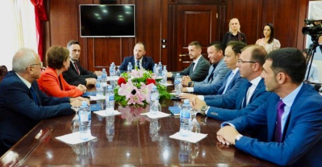 Zv/kryeministrja e Republikës së Kosovës Donika Gërvalla viziton Komunën e Ulqinit