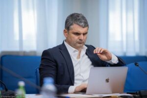 ULQINI NDËRMJET HISTORISË DHE CENTRALIZIMIT: ÇFARË SJELL LIGJI I RI PËR VETËQEVERISJEN LOKALE
