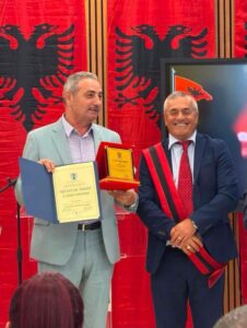 ZEK NOKSHIQI, njeriu që mendjen dhe zemrën i ka te Kombi i vet